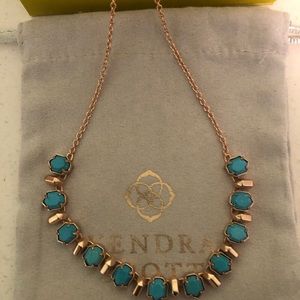 Kendra Scott necklace